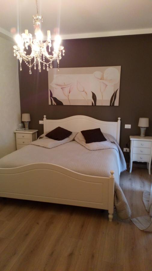 Bed and Breakfast La Rocchetta Valeggio sul Mincio Exterior foto